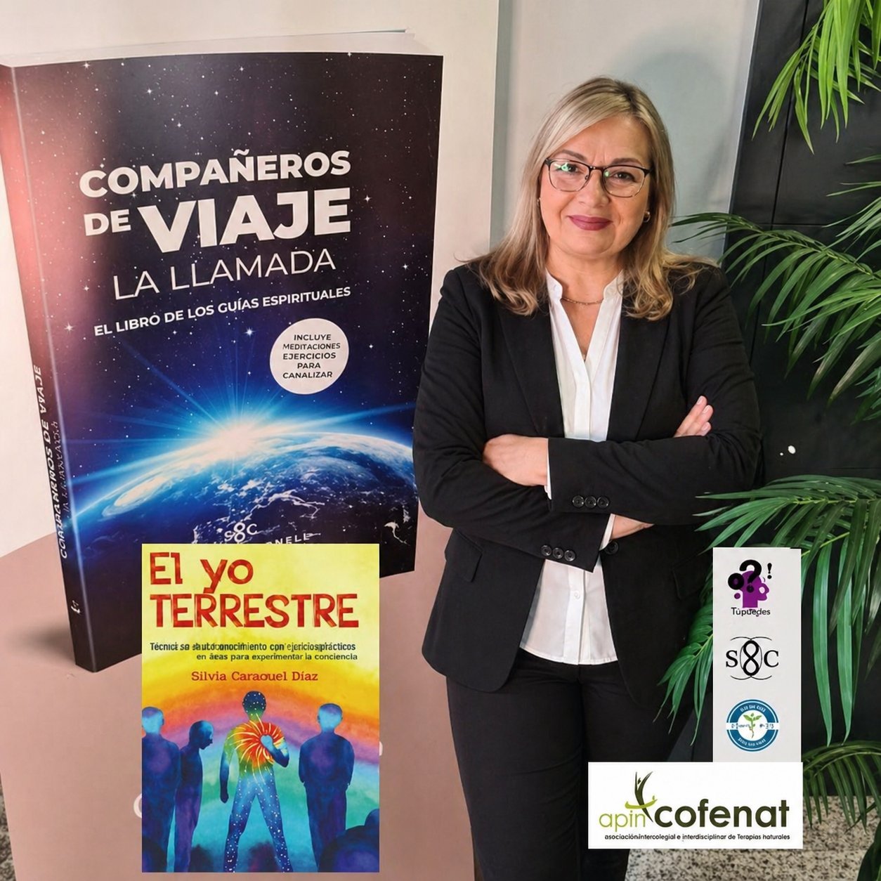 Silvia Carbonell Díaz con sus libros
